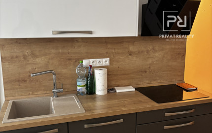 Predaj kompletne zrekonštruovaný 4 izb byt na Lietavskej ul