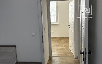 Predaj kompletne zrekonštruovaný 4 izb byt na Lietavskej ul