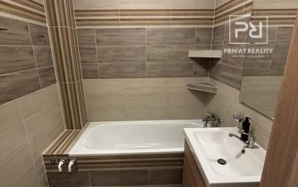 Kompletne zrekonštruovaný 4 izbový byt Lietavska ul.