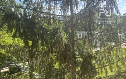 Ponúkame na predaj 3 izbový byt v Ružinove Exnárova ul.