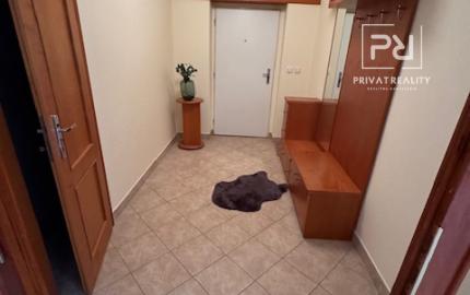 3 izb.,pôvodne 4 izbový byt Slávičie údolie s garážou.