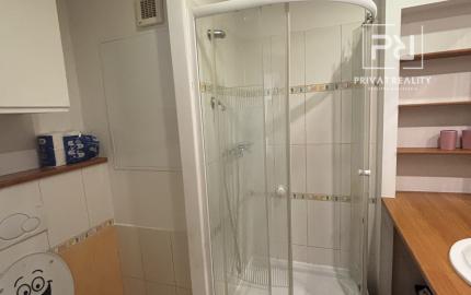 Ponúkame na predaj 3 izbový byt vo Vrakúni.