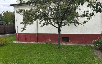 Ponúkame na predaj 3 izbový Rodinný dom v Prievoze.