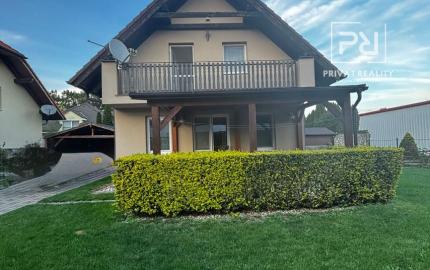 Na predaj rodinný dom v obci Dunajská Lužná.