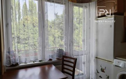 REZERVOVANY - Na predaj 2 izbový byt v tehlovom dome - tichá lokalita , Bratislava Krasňany Kadnárova ulica.