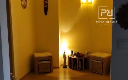 REZERVOVANY - Na predaj 2 izbový byt v tehlovom dome - tichá lokalita , Bratislava Krasňany Kadnárova ulica.