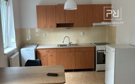 Ponúkame Vám na predaj 1 izbový byt Bratislava-Lamač.