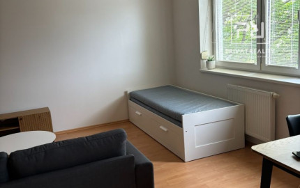 Ponúkame Vám na predaj 1 izbový byt Bratislava-Lamač.