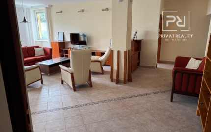 3 izb.,pôvodne 4 izbový byt Slávičie údolie s garážou.