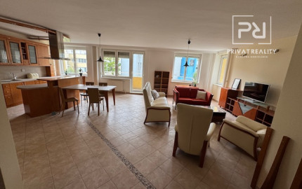 3 izb.,pôvodne 4 izbový byt Slávičie údolie s garážou.