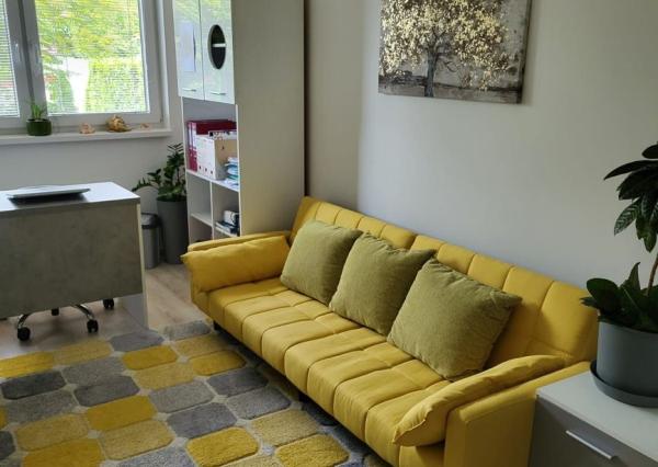 Ponúkame Vám na predaj nízkoenergetický Rodinný dom v obci : Trávnica . 