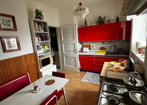 Ponúkame Vám na predaj 3 izbový byt Bratislava-Nové Mesto, Vajnorská ul.