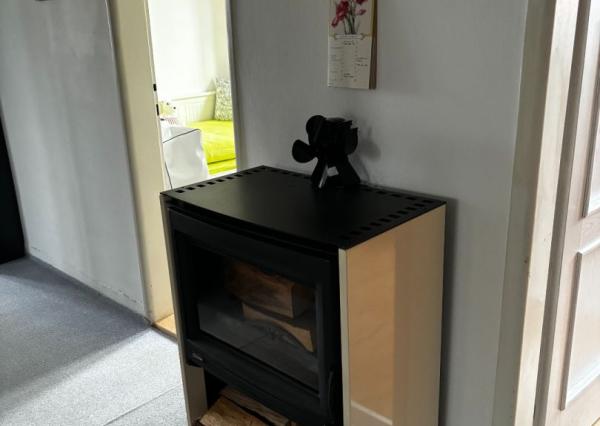 Ponúkame Vám na predaj 3 izbový byt Bratislava-Nové Mesto, Vajnorská ul.