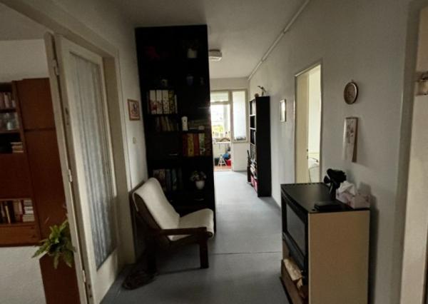 Ponúkame Vám na predaj 3 izbový byt Bratislava-Nové Mesto, Vajnorská ul.