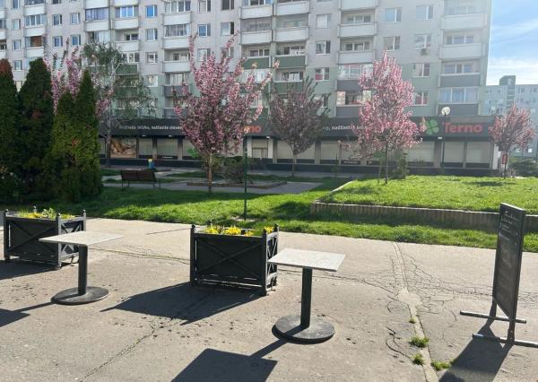 Predaj komerčné a prevádzkové priestory Bratislava-Vrakuňa.