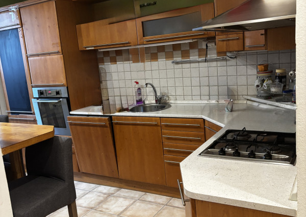 3-izbový byt po rekonštrukcii s loggiou – BA II, Vrakuňa.