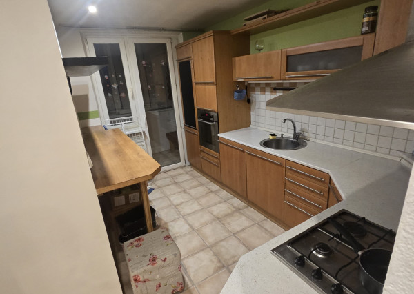 3-izbový byt po rekonštrukcii s loggiou – BA II, Vrakuňa.