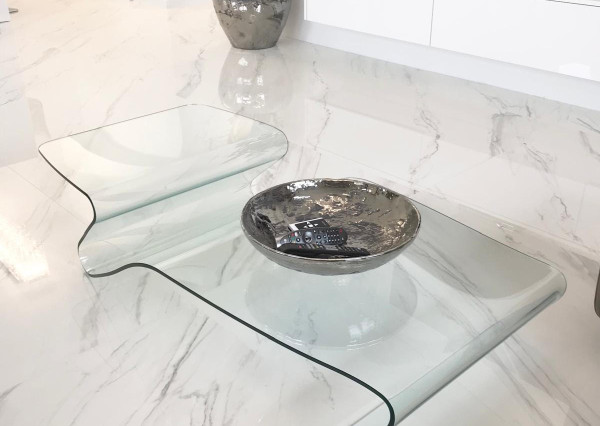 LUXUSNÝ PENTHOUSE S PANORAMATICKÝM VÝHĽADOM (23. p.)