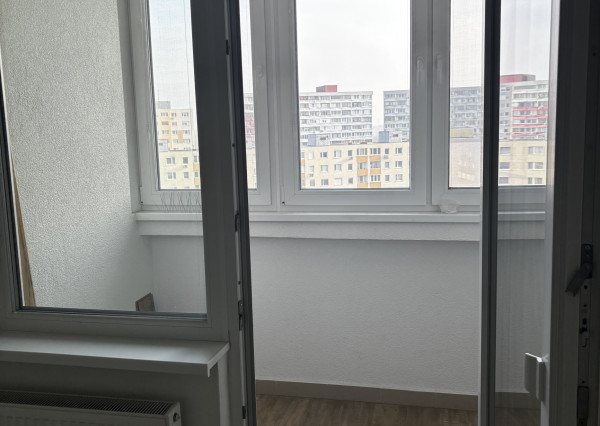 Predaj kompletne zrekonštruovaný 4 izb byt na Lietavskej ul