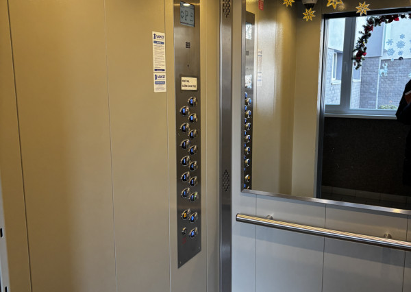 Predaj kompletne zrekonštruovaný 4 izb byt na Lietavskej ul