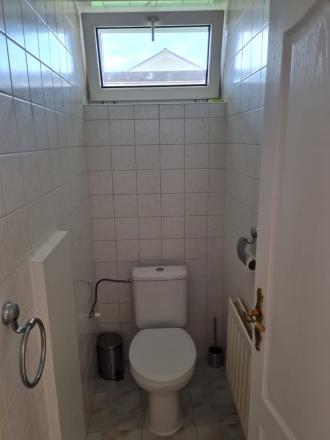 Ponúkame na predaj Veľký rodinný dom s pozemkom o rozlohe 940 m2 ktorý sa nachádza v pokojnej a tichej časti Myjavy . - fotografia 10