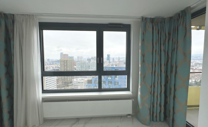 LUXUSNÝ PENTHOUSE S PANORAMATICKÝM VÝHĽADOM (23. p.) - fotografia 4