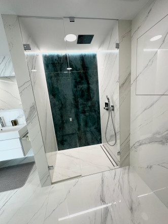 LUXUSNÝ PENTHOUSE S PANORAMATICKÝM VÝHĽADOM (23. p.) - fotografia 7