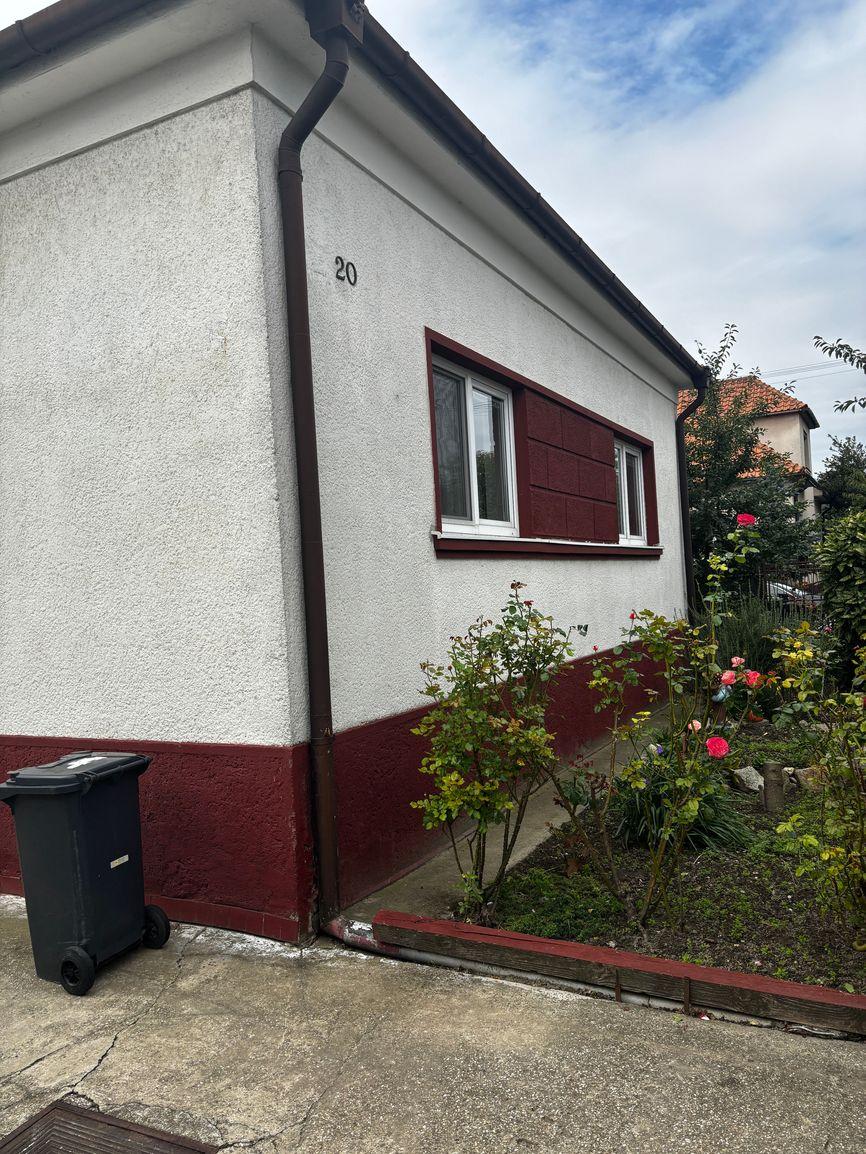 Ponúkame na predaj 3 izbový Rodinný dom v Prievoze.