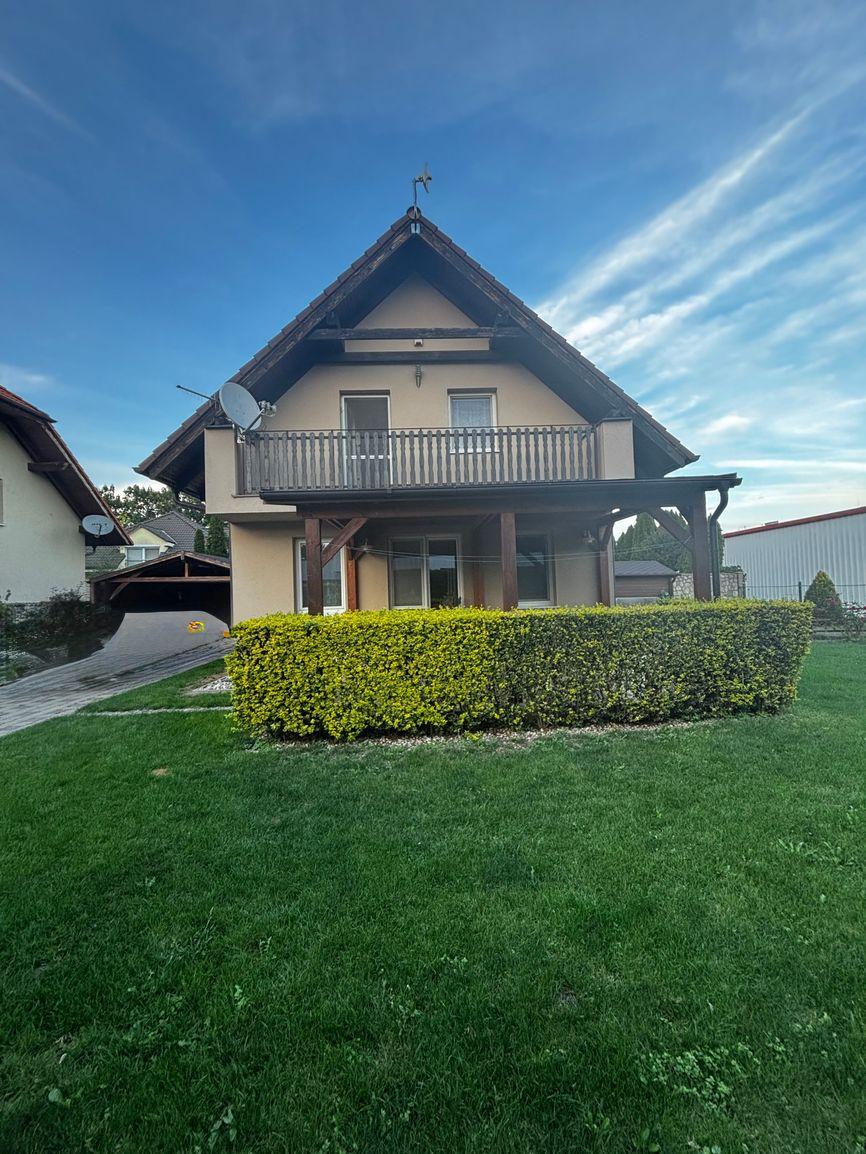 Na predaj rodinný dom v obci Dunajská Lužná.